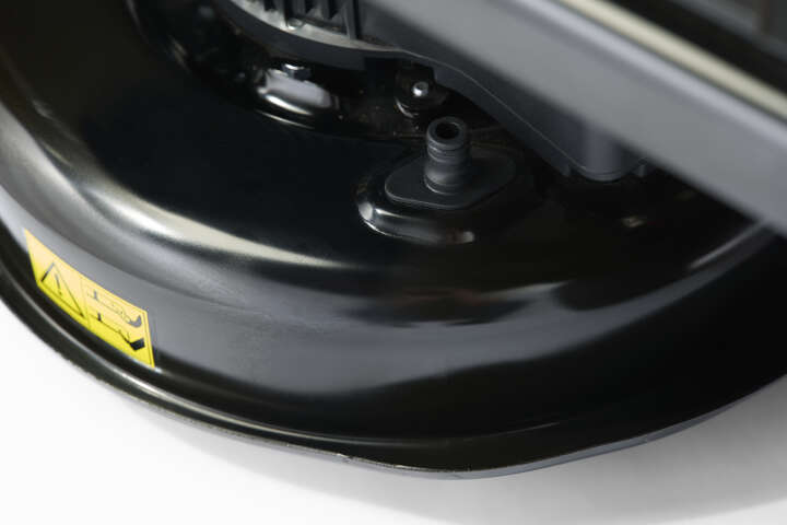 STIGA Akku-Rasentraktor Tornado 398e